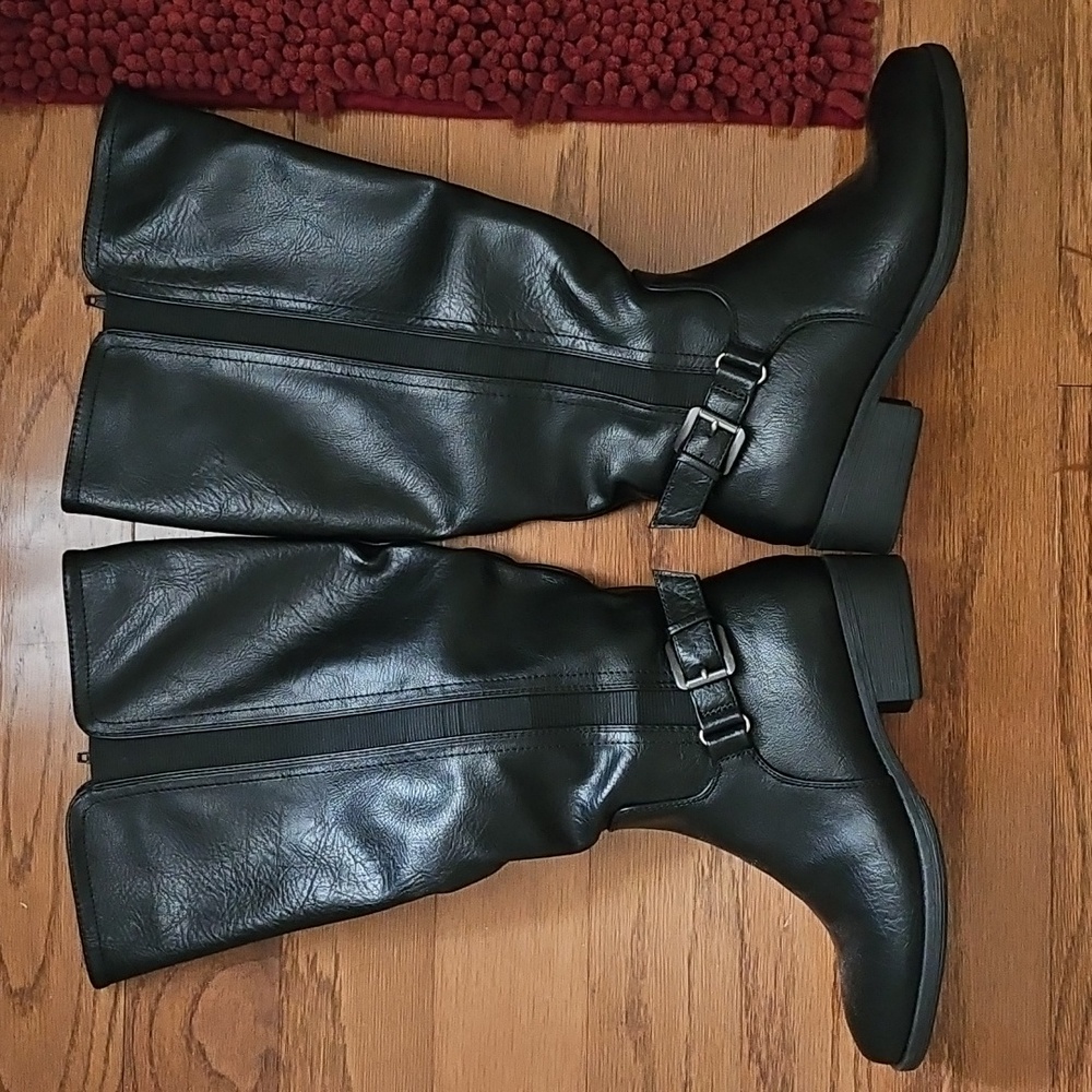 🎉HP🎉 Croft & Barrow Black Boots